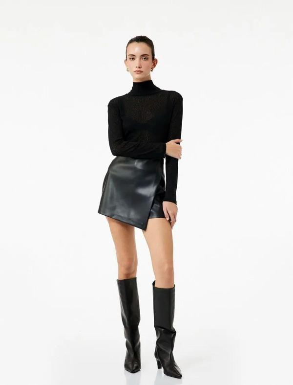 Koton Standart Bel Kruvaze Suni Deri Kadın Şort Etek 6WAK70072UW - Image 1