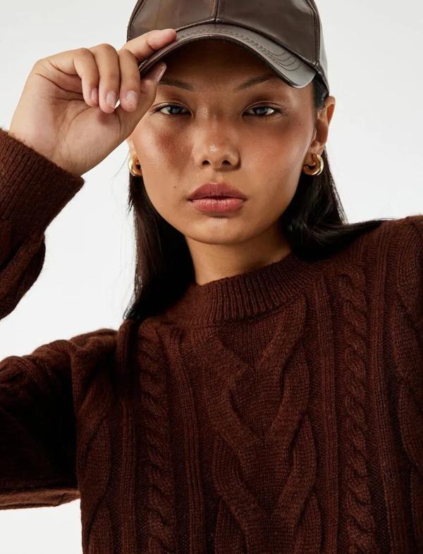 Koton Bisiklet Yaka Saç Örgülü Kadın Triko Kazak 6WAL90094HT - Image 1