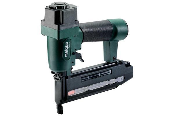 METABO DSN 50 Havalı Çivi Çakma Tabancası - Image 1