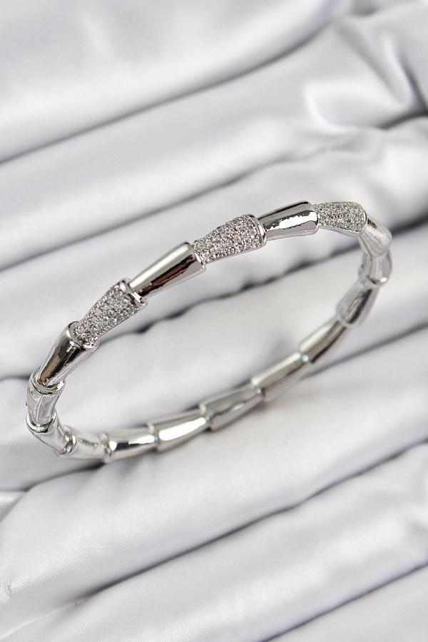 Pirinç Zirkon Taşlı Kemik Model Gümüş Renk Vip Kadın Bileklik - Image 1