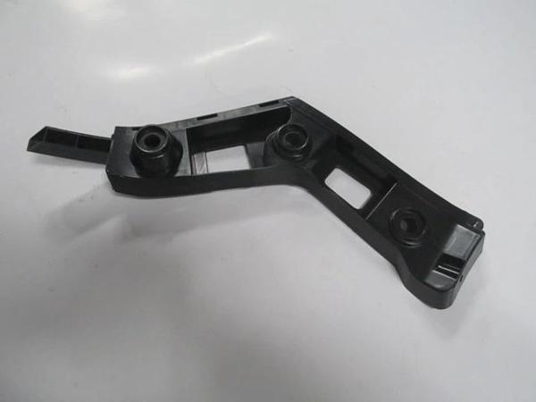 Volkswagen Golf- 7- 13/17; Arka Tampon Bağlantı Braketi Sol (Tw) (Oem No: 5G6807393) - Image 1