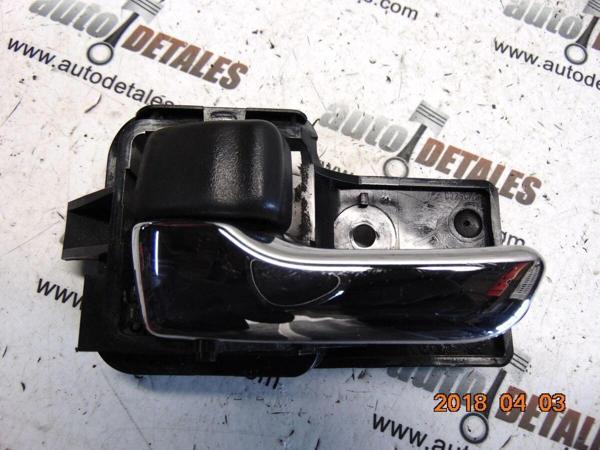 Kapı Kolu Avensıs 98-02 İç Gri Sol (Oem No: 69206-05020) - Image 1