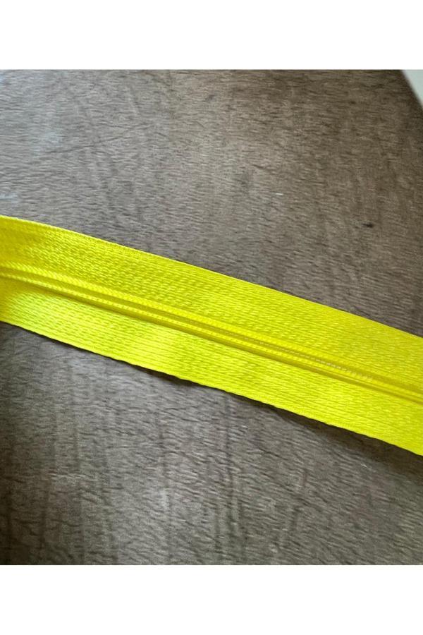 Musa Kanepe 10 Metre Sarı Fermuar 20 Başlık Takılı - Image 1