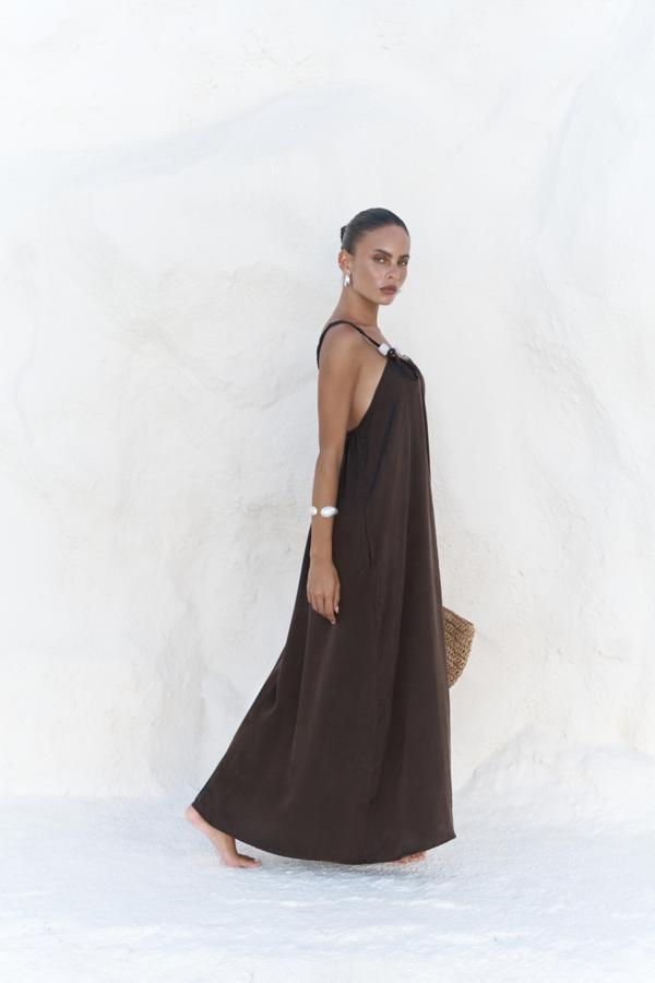 Kasteli Boncuk Detay Kahve Elbise - Image 1