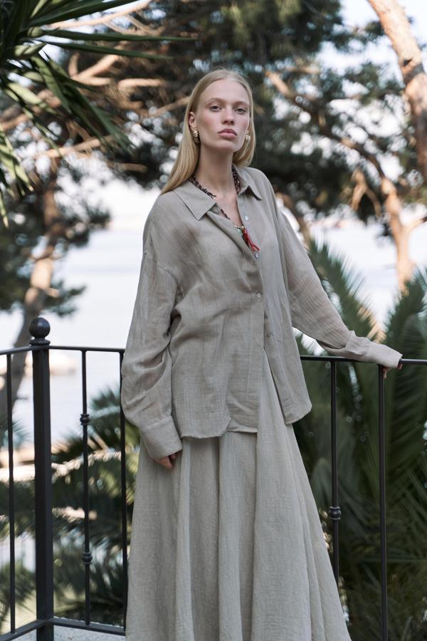 Calynn Sırt Dekolteli Çizgili Haki Keten Gömlek - Image 1