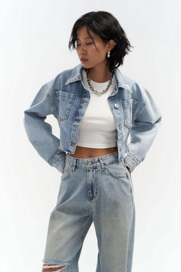 Darcey Açık Mavi Kısa Jean Ceket - Image 1