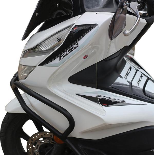GP Kompozit Honda PCX 125 / 150 2018-2020 Uyumlu Bacak Koruma Siyah - Image 1
