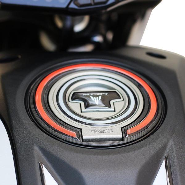 GP Kompozit Yamaha MT-07 2018-2020 Uyumlu Tank Pad Seti Kırmızı - Image 1