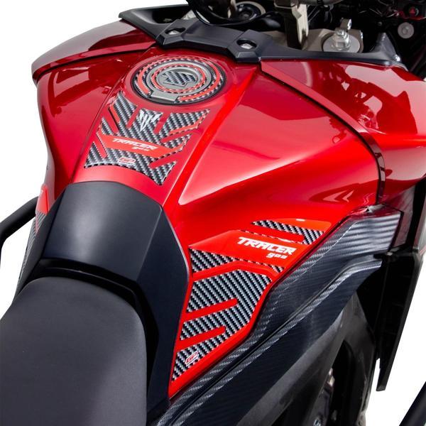 GP Kompozit Yamaha MT-09 Tracer 2015-2020 Uyumlu Tank Pad Seti Kırmızı-Karbon - Image 1