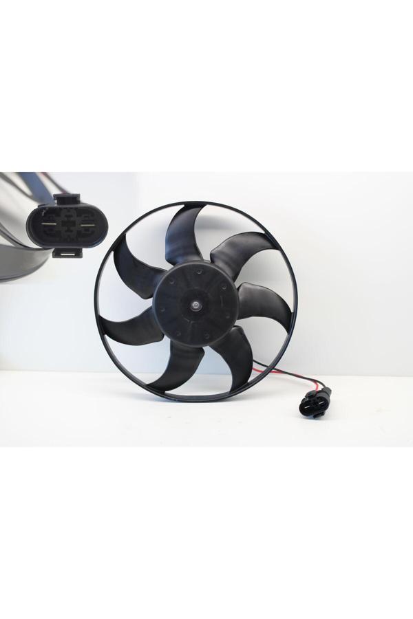 Ölmez Oto Yedek Parça Fan Motoru Transporter T4 395X390X200 345Mm (Kablolu) - Image 1