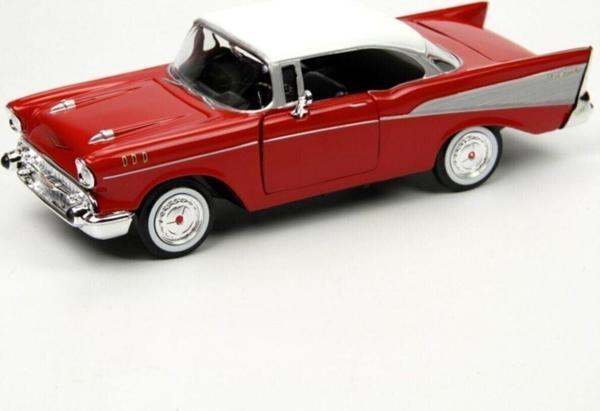 Motor Max 1:24 1957 Chevy Bel Air Kırmızı Araba - Image 1