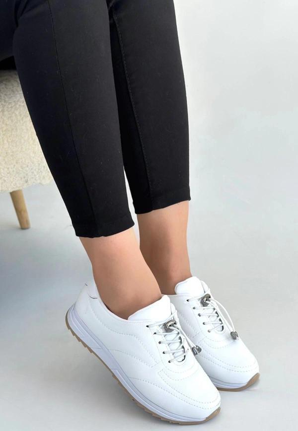 BİÇOMİ Finna Beyaz Cilt Bağcıklı Spor Ayakkabı - Image 1