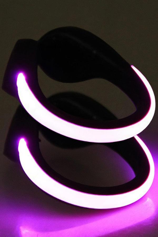 LED Pembe Işıklı Ayakkabı Takılabilir Aksesuar - Image 1