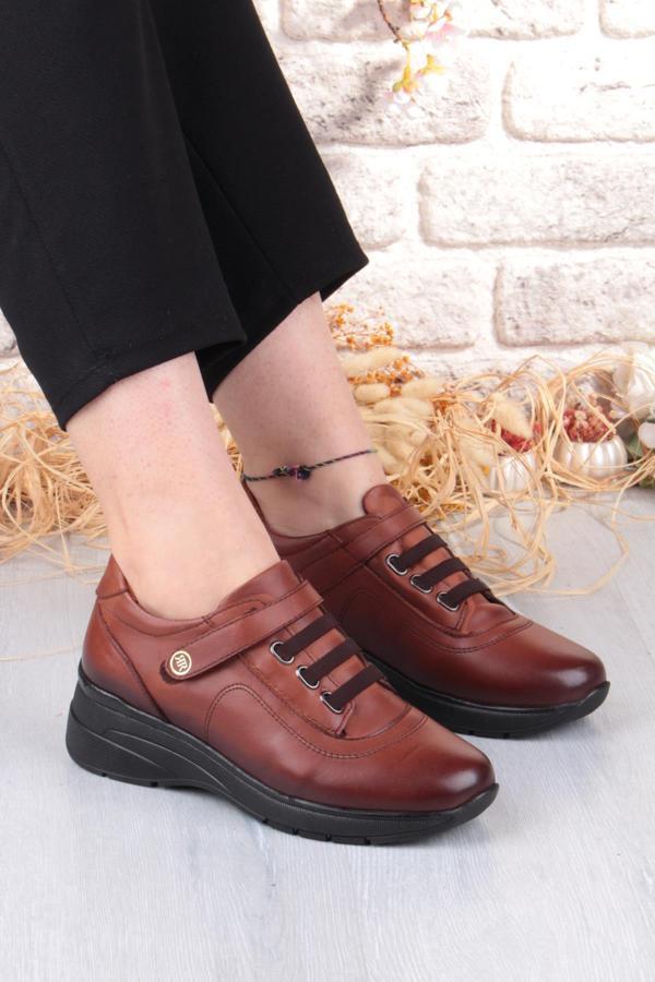 Mehmet Mete 7313 Rahat Esnek Kaymaz Taban Hakiki Deri Kadın Ayakkabı - Image 1