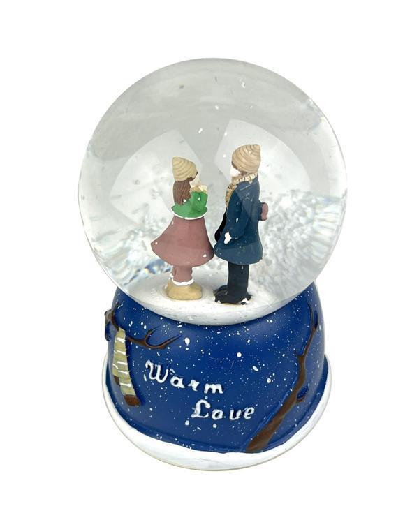 Warm Love Sevgililer Işıklı ve Müzikli Kar Küresi - Image 1