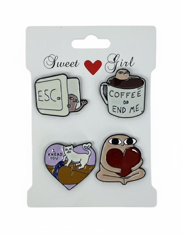 Kamp Çantası - Sırt Çantası - Terlik Süsü Charm Terlik 4'lü Jibbitz Aksesuar Model 9 - Image 1