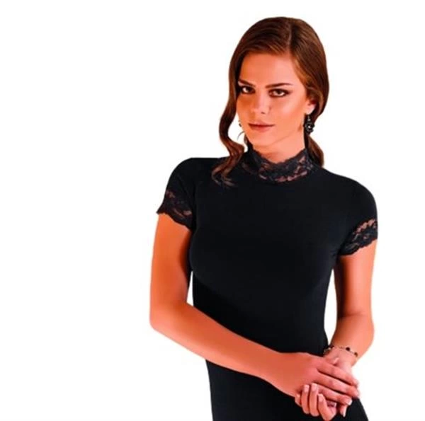 Berrak Kadın Dantelli Kısa Kollu Elastan Bluz 2144 - Image 1