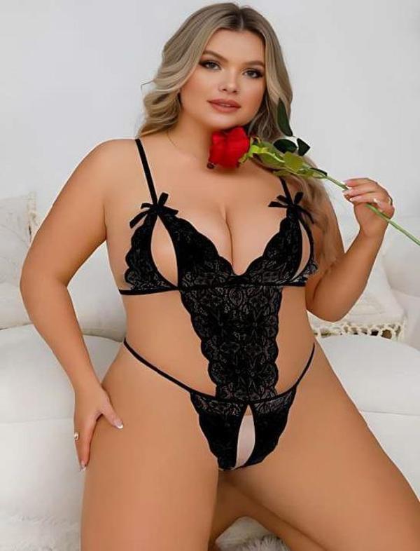 Büyük Beden Siyah Dantel İşlemeli Dekolteli Fantezi Babydoll - Image 1