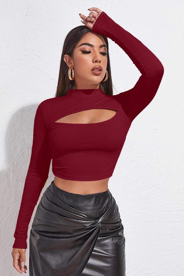 Kadın Bordo Göğüs Dekolteli Uzun Kollu Cut Out Crop Top Bluz - Image 1