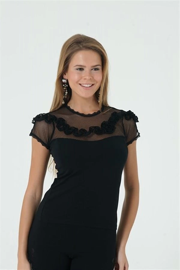 Şahinler Kadın İp Dantelli İp Askılı Atlet - Image 1