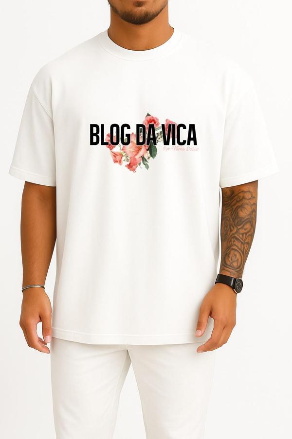 Oversize Blog Da Vica Göğüs Tasarımlı Unisex T-Shirt - Image 1