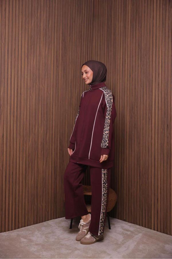 Günlük Moda Kadın Tesettür Eşofman Takımı 2’Li – Leopar Detaylı - Image 1