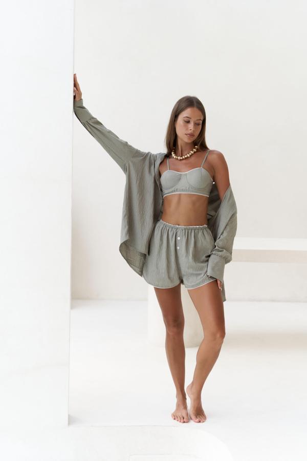 Leda Dantel Detay Şortlu Soft Haki Üçlü Takım - Image 1
