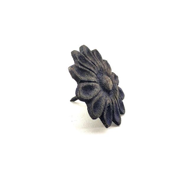 Antika Tarz Dekoratif Pirinç Papatya Kabara - 42 mm, Oksit - Image 1