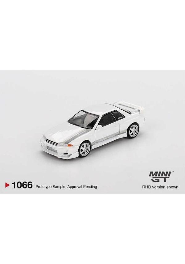 Mini GT 1/64 1066 Nissan Skyline Gt-R (R32) Veilside Combat C-I White - Image 1