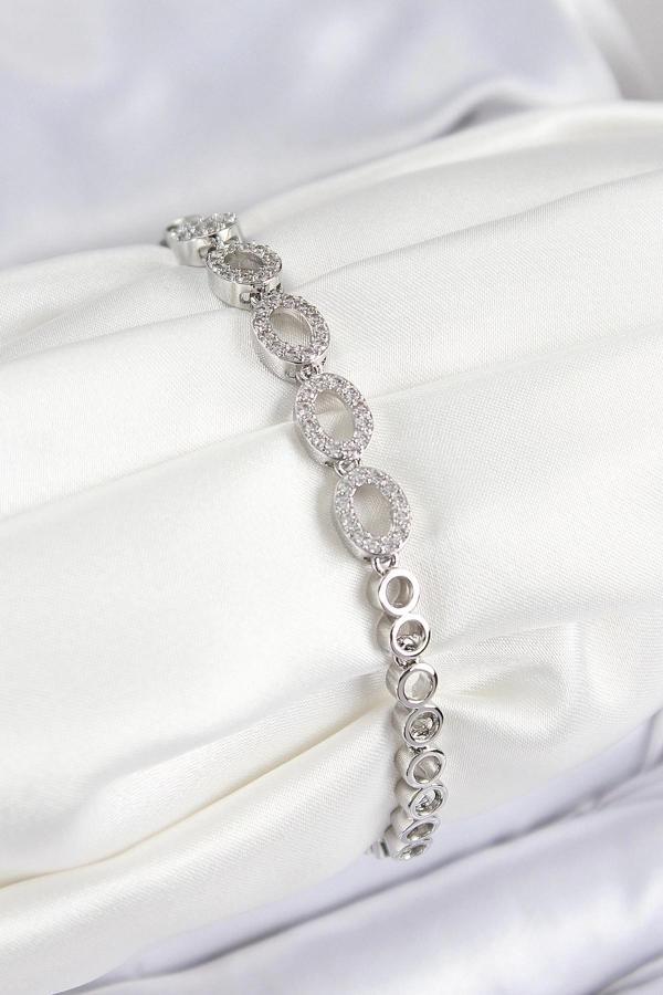 BFS Pirinç Zirkon Taşlı Oval Model Gümüş Renk Kadın Bileklik - Image 1