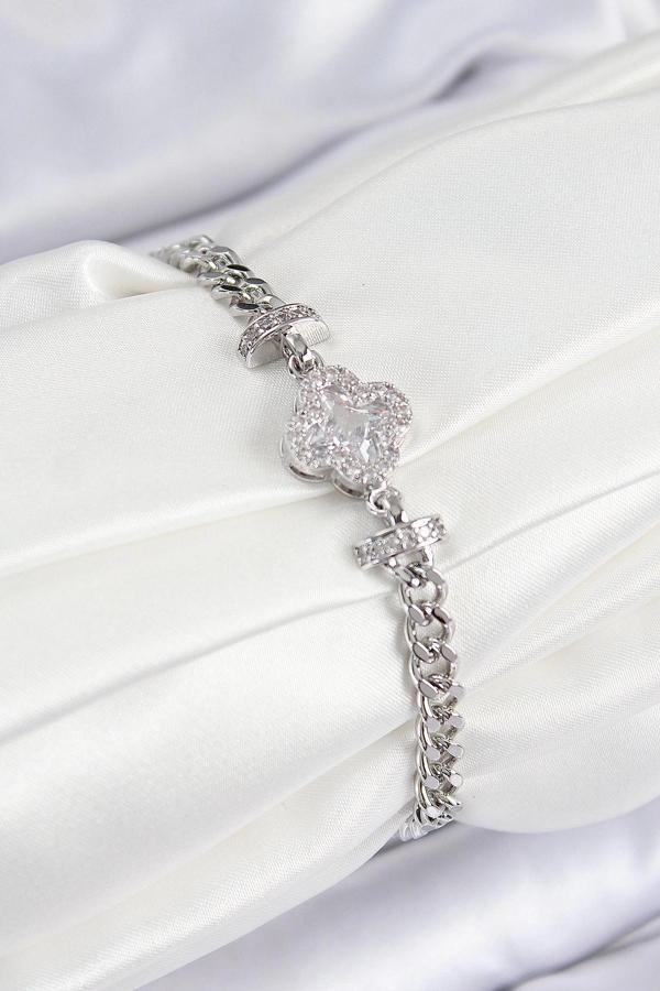 BFS Pirinç Zirkon Taşlı Yonca Model Gümüş Renk Kadın Bileklik - Image 1