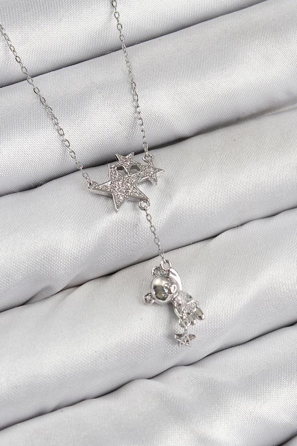 BFS Pirinç Zirkon Taşlı Sallantılı Ayıcıklı Yıldız Model Gümüş Renk Kadın Kolye - Image 1
