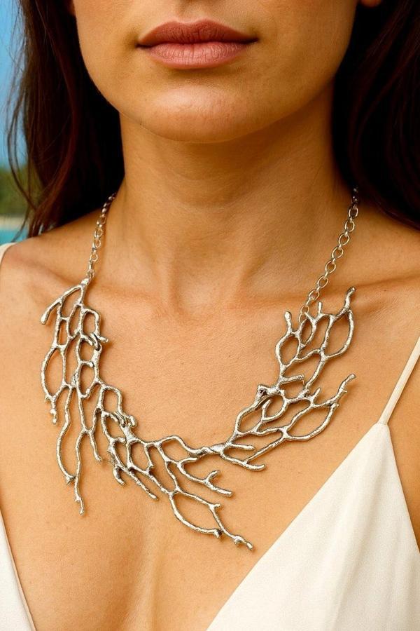 Ağaç Dalı Şekilli Kadın Kolye Gümüş Kaplama El Yapımı Ayarlanabilir Kolye - Image 1