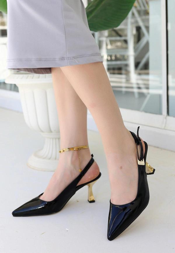 Zalin Siyah Rugan Topuklu Ayakkabı - Image 1