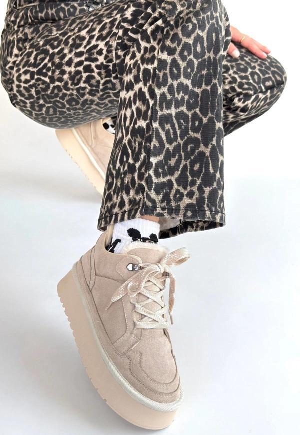 Muden Bej Süet Bağcıklı Bot - Image 1