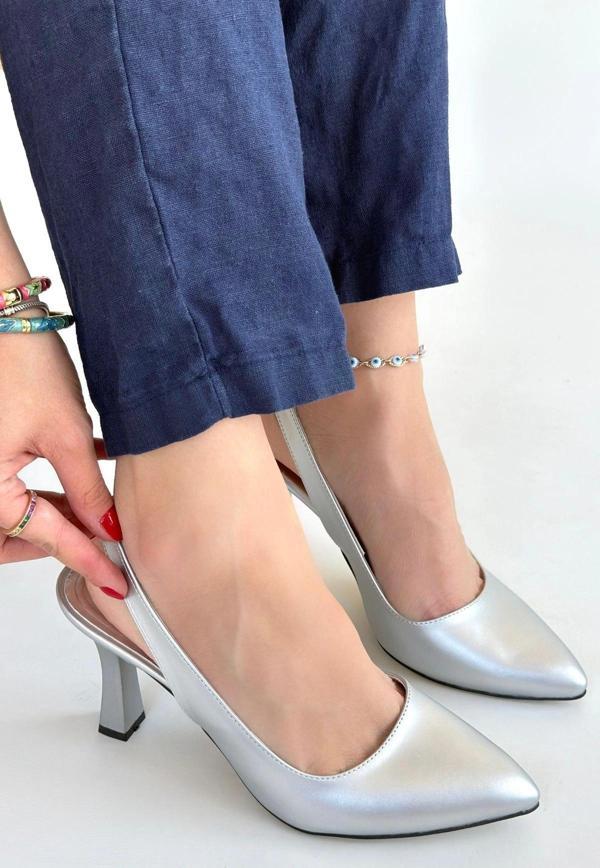 Feey Gümüş Cilt Topuklu Ayakkabı - Image 1