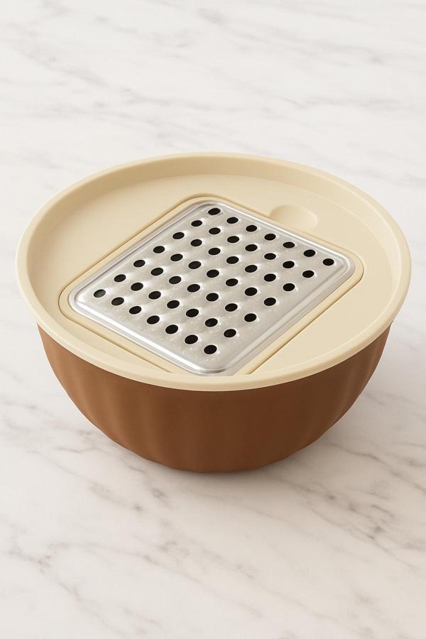 4 Parça Rendeli Karıştırma ve Saklama Kabı 2,5 Litre - Image 1