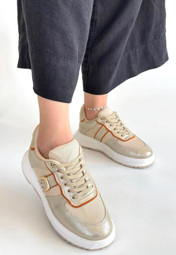 Tanwe Bej Cilt Bağcıklı Spor Ayakkabı - Image 1