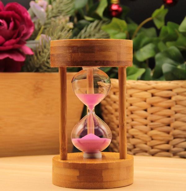 Hediyebiziz Ahşap Bambu Kum Saati 5 DAKİKA - PEMBE - Image 1