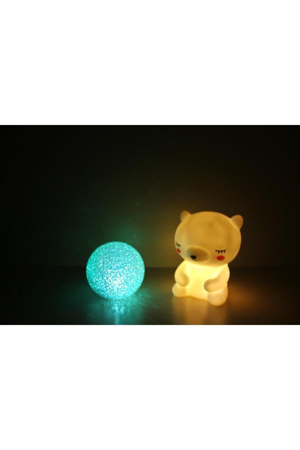 Işık Kasabası Sarı Ayıcık Ve Yansımalı  Küre Sevimli Ayıcık Damla Silikon Top Rcb Renk Değiştiren Led Gece Lambası - Image 1