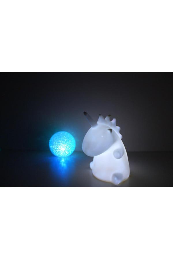 Işık Kasabası Tek Boynuzlu Unicorn Ve Kırmızı Yansımalı Küre Gece Lambası - Image 1