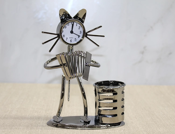 Metal Akordiyon Çalan Kedi Müzisyen Saat Ve Kalemlik Alk4344 - Image 1