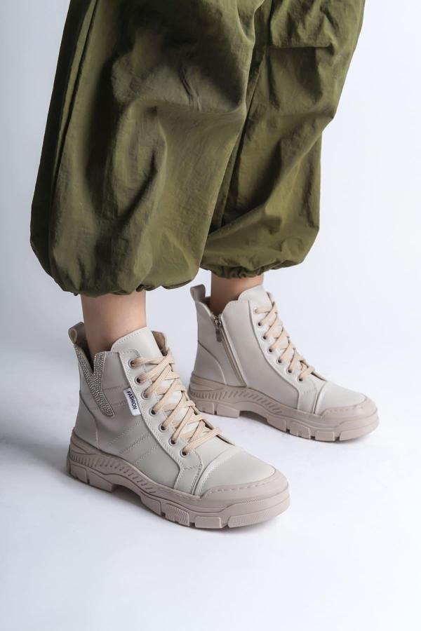 AMBER Bağcıklı Fermuarlı Ortopedik Taban Kadın Bot  CKT - Krem - Image 1