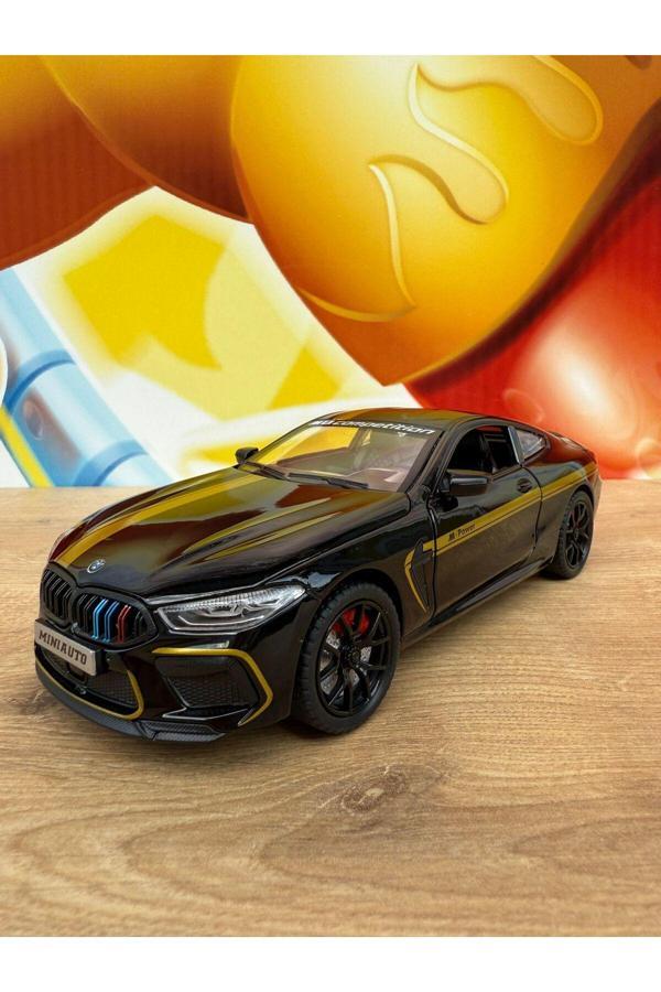 Scn Toys 1:24 Bmw M8 Diecast Araba Kapılar Bagaj Kaput Açılır Sesli Ve Işıklı Bmw M8 Diecast Model Araba Bmw - Image 1