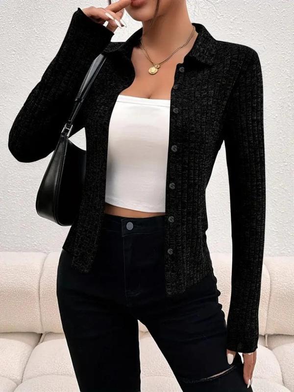 MDB Kadın Uzun Kollu Yakalı önden Düğmeli Kısa Ceket - Image 1