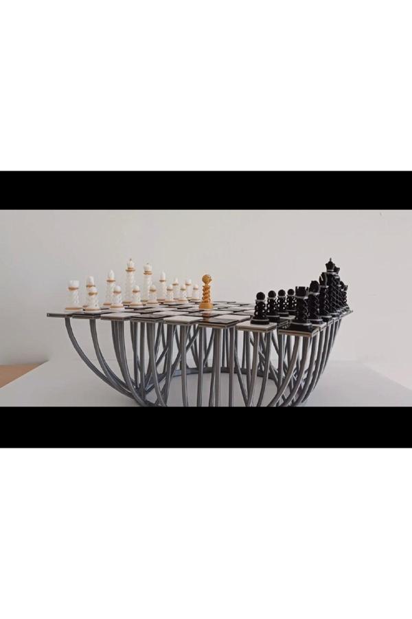 Üç Boyutlu Haller Geometrik Platform Modern Satranç Takımı - Image 1
