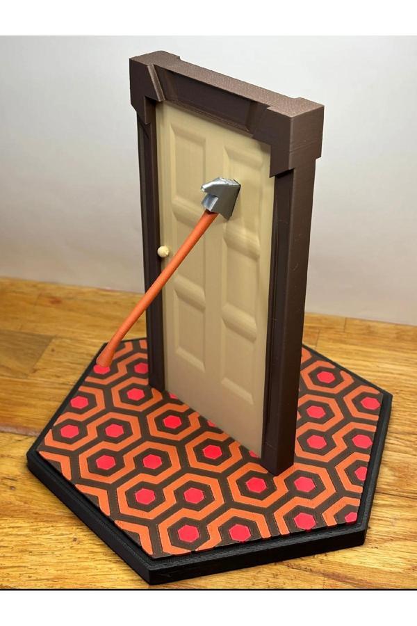 Üç Boyutlu Haller Shining Meşhur Baltalı Kapı Sahnesi Figürü - Image 1