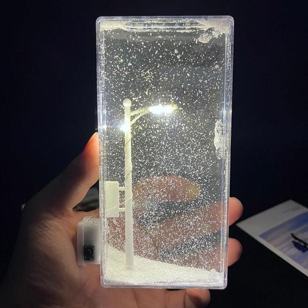 Sokak Lambalı Kar Küresi - Image 1