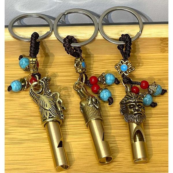 Metal Figürlü Düdük Anahtarlık - Image 1