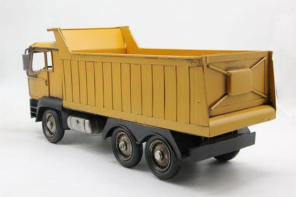 Dekoratif Metal Hafriyat Kamyonu - Image 1